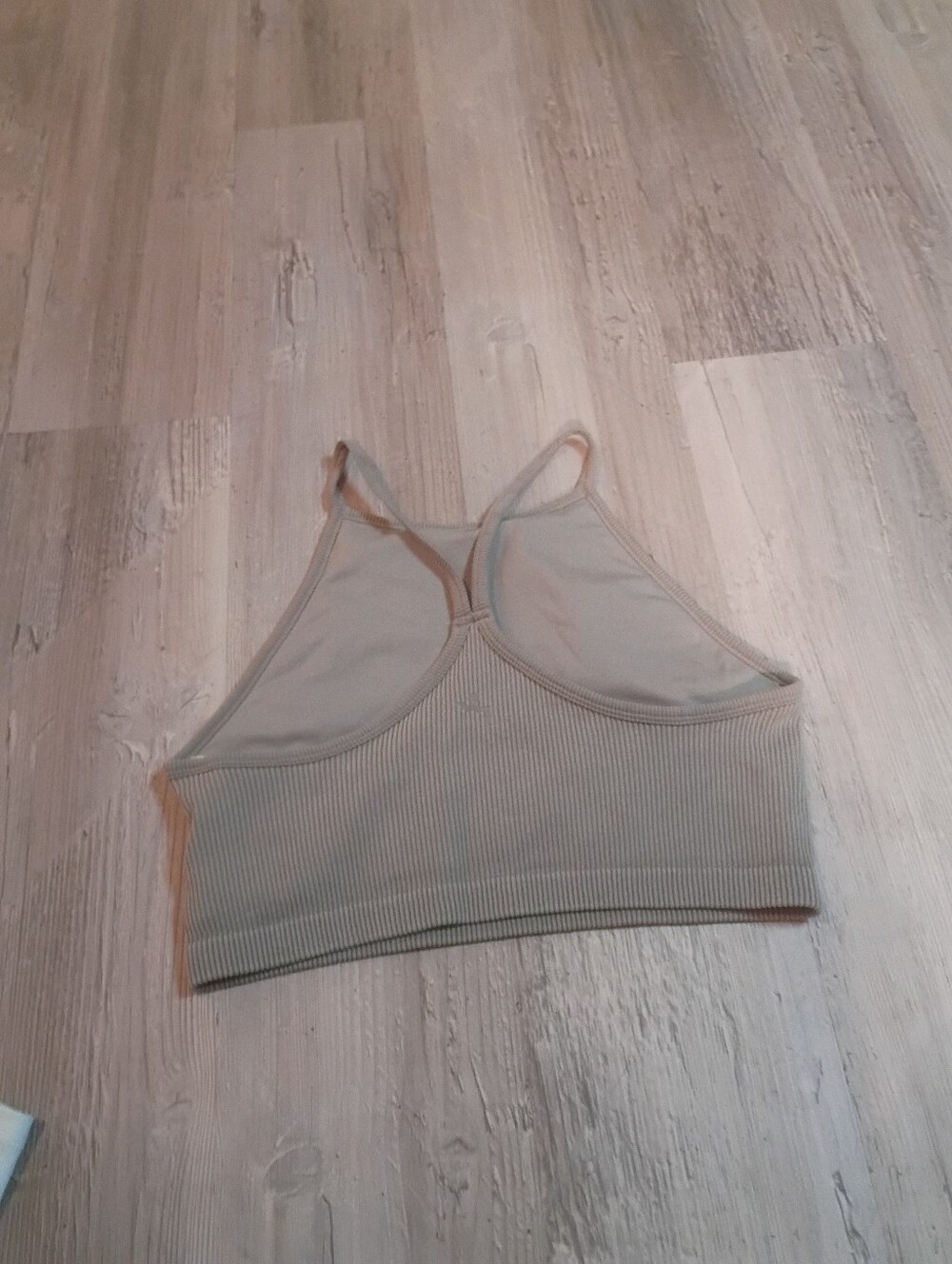Workout Top - Picture 4 of 4
